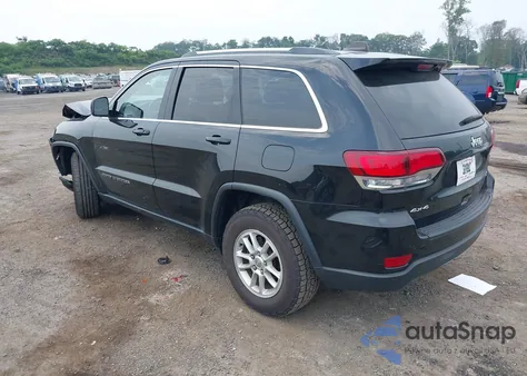 2020 Jeep Grand Cherokee Laredo E 4X4 z USA, uszkodzony, nr VIN 1C4RJFAG9LC413847